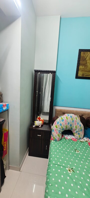 Bedroom in 2 BHK Apartment at Puranik City, Kasarvadavali – for Rent