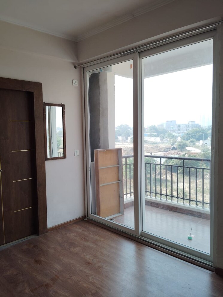 Room, ska-divya-towers 3 Bedroom 745 Sq.Ft. Apartment In Sector 16 Greater Noida Greater Noida 9054356