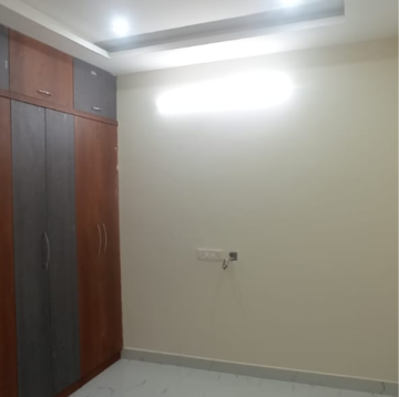Room in 3 BHK Apartment at Samhita Splendid Homes, Tadepalli – for Sale