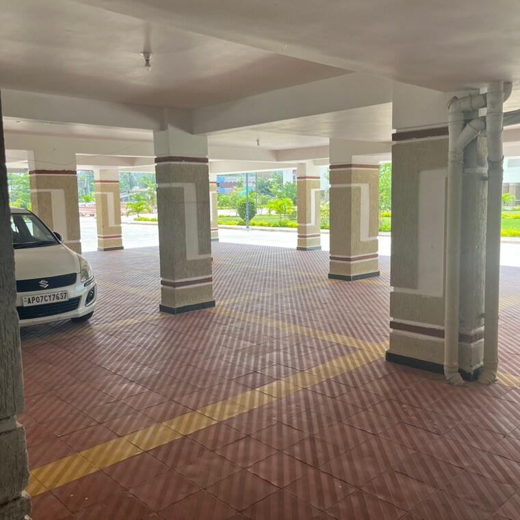  Parking, samhita-splendid-homes 3 Bedroom 1625 Sq.Ft. Apartment In Tadepalli Vijayawada 9054346