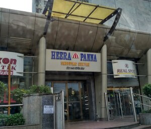 Office Space – Exterior View View at Om Heera Panna Mall, Andheri West - for Sale
