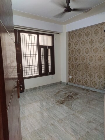 2 BHK Independent House For Rent in Sector 45