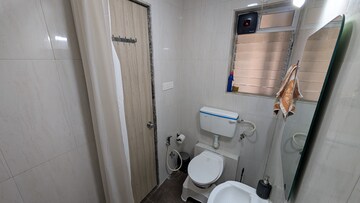 Bathroom in  Pg at Mira Road East – for Rent