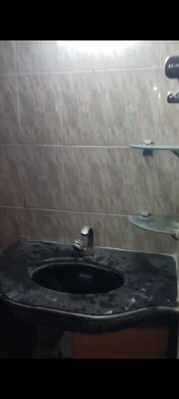Furnished Amenities in 1 BHK Apartment at Shiv Srushti Apartments, Kurla East – for Rent