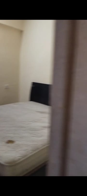 Room in 1 BHK Apartment at Shiv Srushti Apartments, Kurla East – for Rent