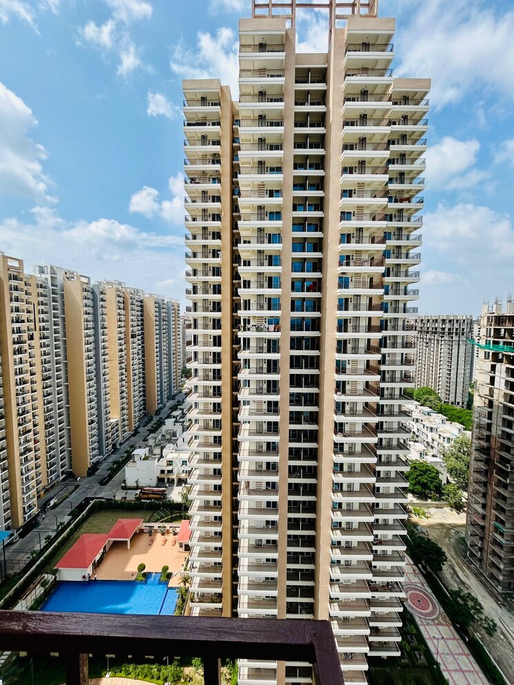 Exterior View, ska-divya-towers 3 Bedroom 801 Sq.Ft. Apartment In Sector 16 Greater Noida Greater Noida 9054380