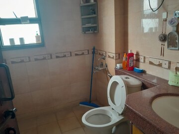 Bathroom in 2 BHK Apartment at Army Sispal Vihar, Sector 49 – for Rent