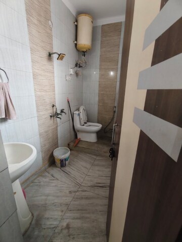 Bathroom in 2 BHK Builder Floor at Spring Field, Sector 31 – for Sale