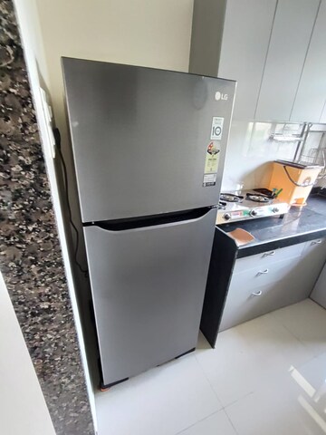 Furnished Amenities in 2 BHK Apartment at Lotus Unity, Versova – for Rent
