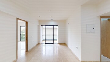 Room in 2 BHK Apartment at Lalani Grandeur, Goregaon East – for Sale