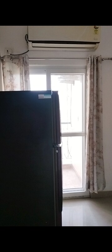 Furnished Amenities in 2.5 BHK Apartment at Antriksh Golf Link, Sector 1 Greater Noida – for Rent