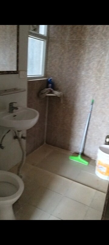 Bathroom in 2.5 BHK Apartment at Antriksh Golf Link, Sector 1 Greater Noida – for Rent