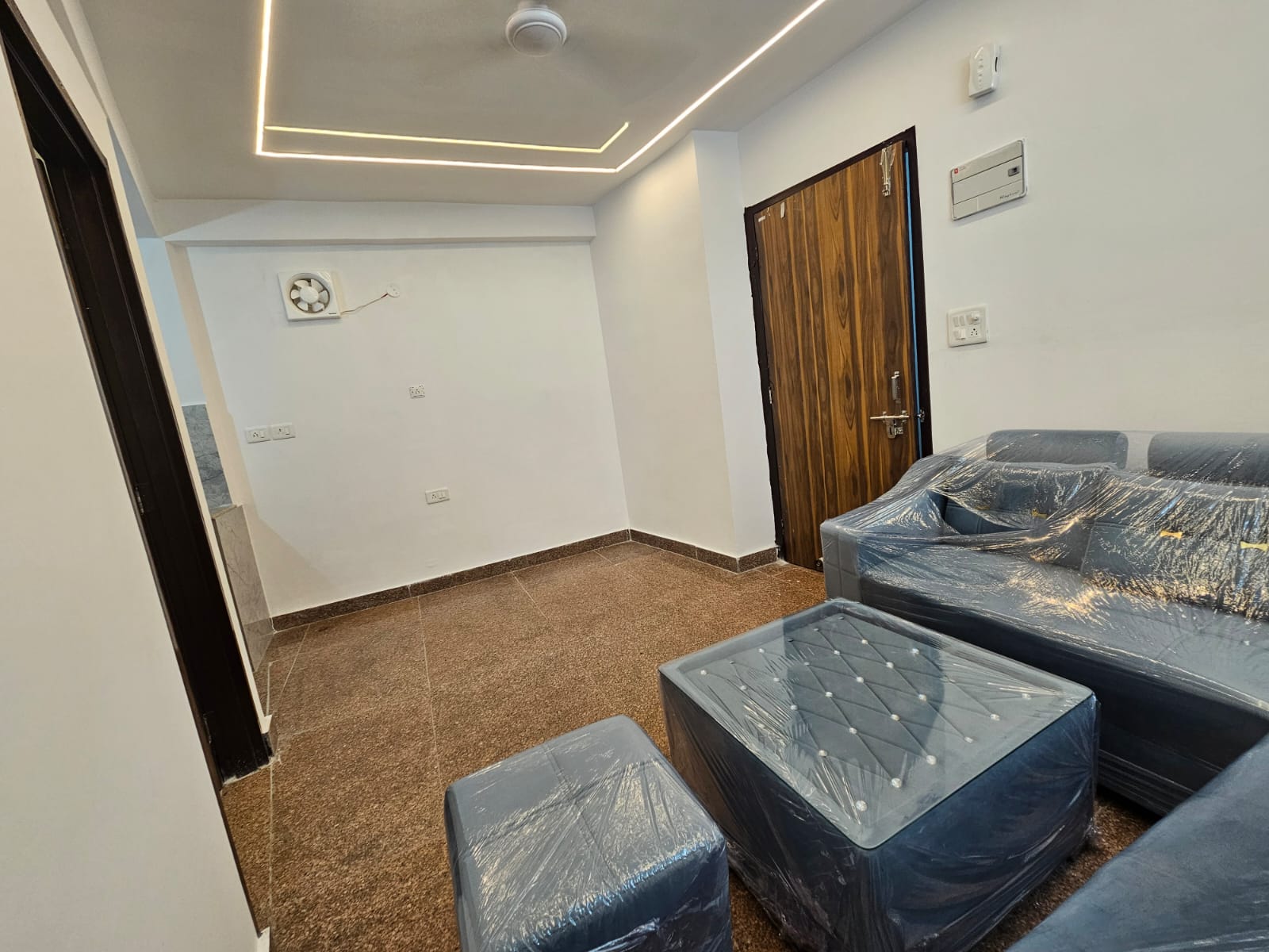 1 BHK Builder Floor For Rent in IGNOU Road