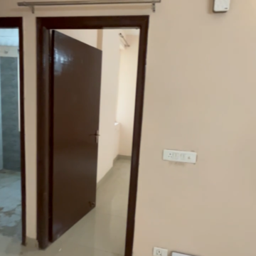 Building Lobby in 2.5 BHK Apartment at Amrapali Dream Valley, Amrapali Dream Valley – for Sale