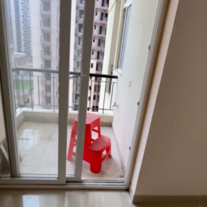 Building Lobby in 2.5 BHK Apartment at Amrapali Dream Valley, Amrapali Dream Valley – for Sale