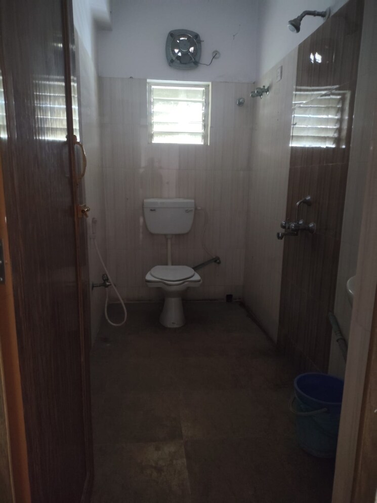 Bathroom, new town 3 Bedroom 1050 Sq.Ft. Apartment In New Town Kolkata 9054490