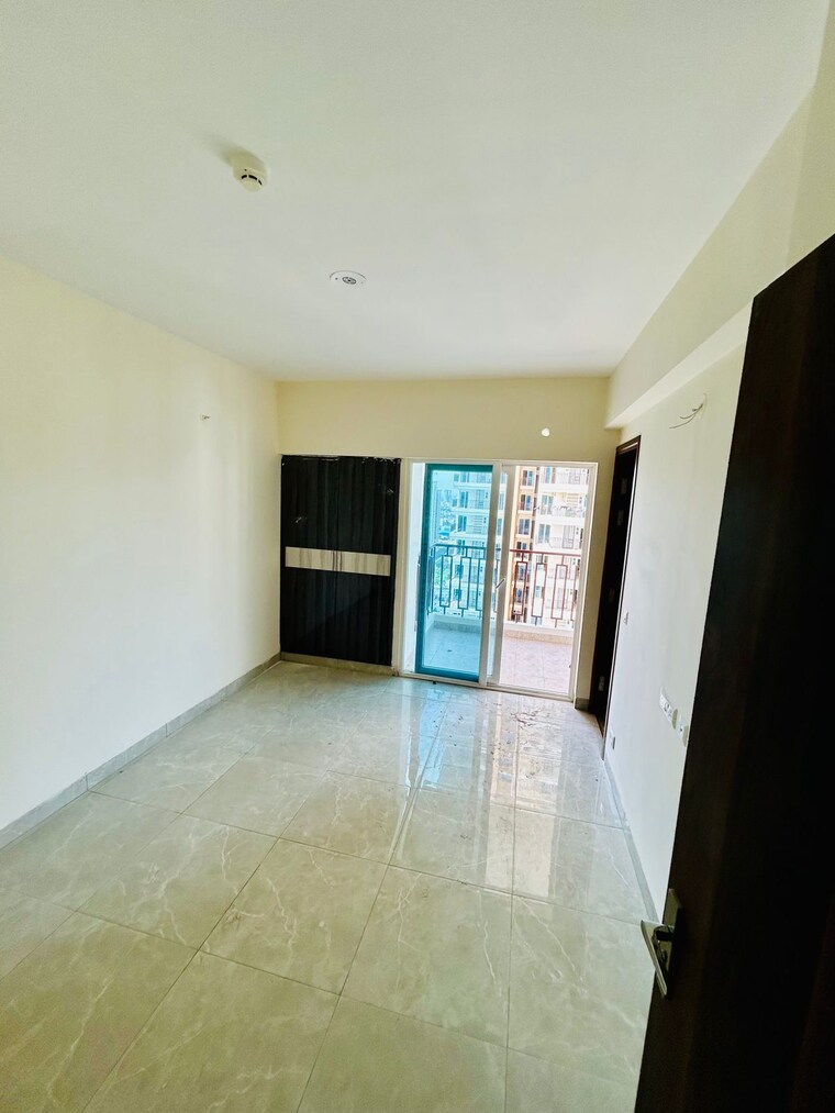 Bedroom, ska-divya-towers 3 Bedroom 801 Sq.Ft. Apartment In Sector 16 Greater Noida Greater Noida 9054489