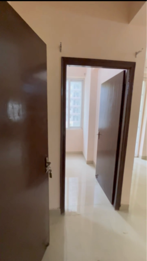 Building Lobby in 2.5 BHK Apartment at Amrapali Dream Valley, Amrapali Dream Valley – for Sale