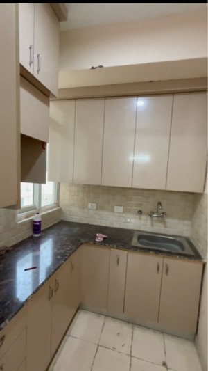 Kitchen in 2.5 BHK Apartment at Amrapali Dream Valley, Amrapali Dream Valley – for Sale