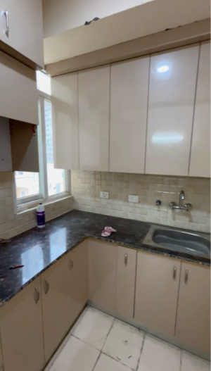 Kitchen in 2.5 BHK Apartment at Amrapali Dream Valley, Amrapali Dream Valley – for Sale