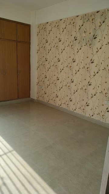 Room in 2 BHK Apartment at Great Value Sharanam, Sector 107 – for Rent