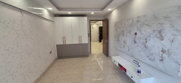 Room in 3 BHK Builder Floor at Mussoorie Road – for Sale