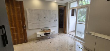 Room in 3 BHK Builder Floor at Mussoorie Road – for Sale
