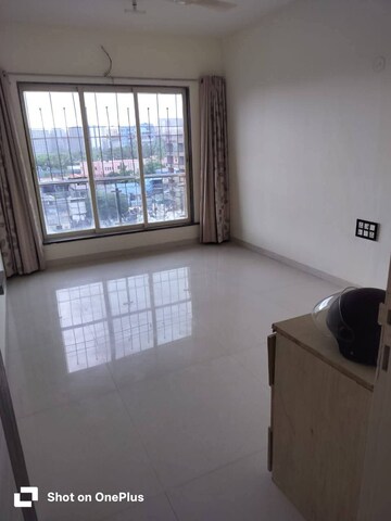 Room in 3 BHK Apartment at Andheri West – for Rent