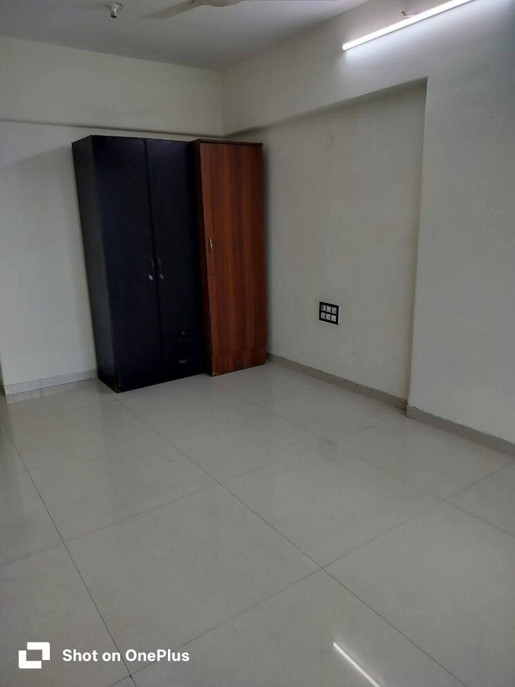 Room, andheri west 3 Bedroom 1200 Sq.Ft. Apartment In Andheri West Mumbai 9054521