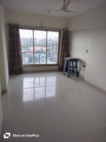 Room in 3 BHK Apartment at Andheri West – for Rent
