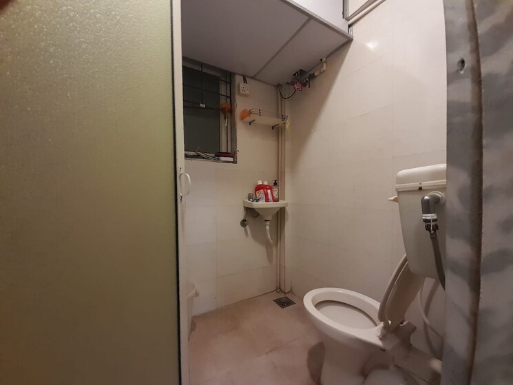 Bathroom, royal-palms 2 Bedroom 580 Sq.Ft. Apartment In Goregaon East Mumbai 9054524