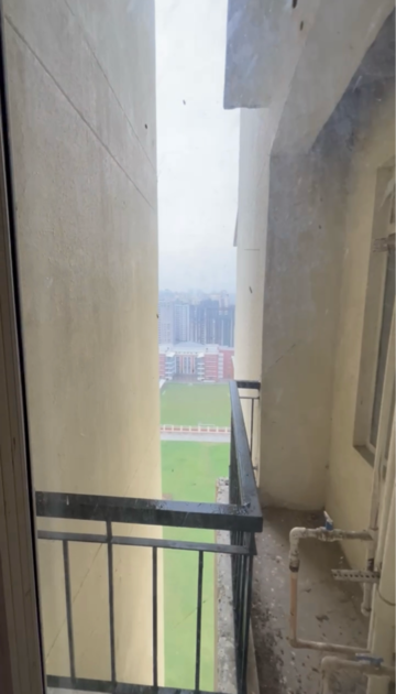 Bathroom in 2 BHK Apartment at Amrapali Dream Valley, Amrapali Dream Valley – for Sale
