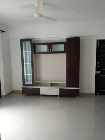 Room in 3 BHK Apartment at Provident Harmony, Thanisandra Main Road – for Rent