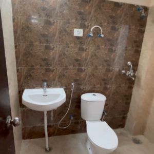 Bathroom in 3 BHK Apartment at Amrapali Dream Valley, Amrapali Dream Valley – for Sale