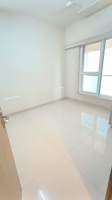 2 BHK + Extra Room Apartment For Rent in L&T Crescent Bay T2