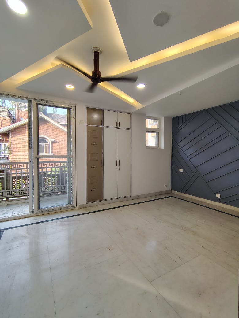 3 BHK + Extra Room Builder Floor For Rent in Shivalik A Block 