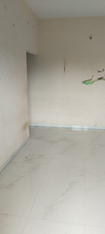 Room in 2 BHK Apartment at Suraj Ave Maria, Dadar West – for Rent