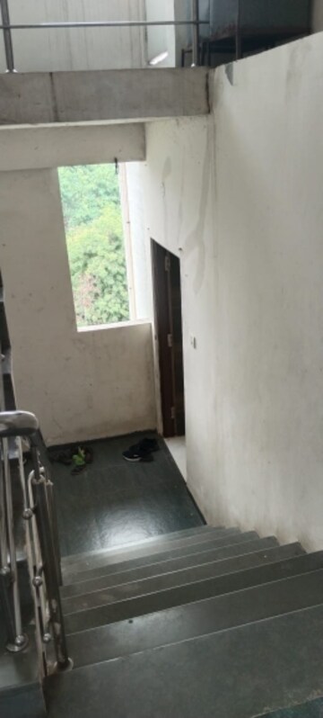 Room in 2 BHK Apartment at Suraj Ave Maria, Dadar West – for Rent