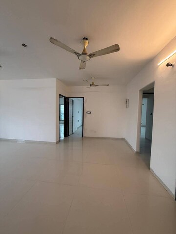 Room in 3 BHK Apartment at Andheri West – for Rent