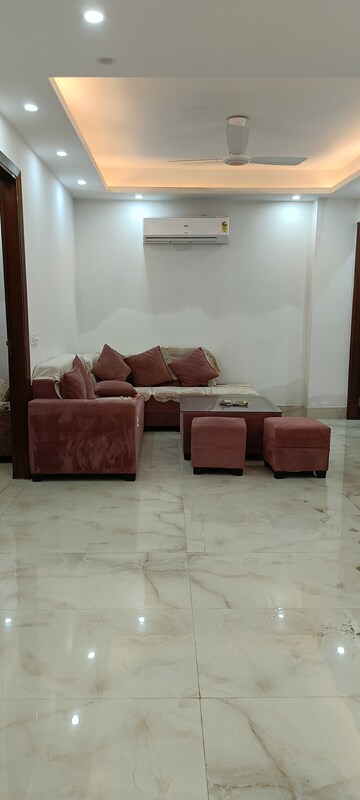 Bedroom in 3 BHK Builder Floor at Saket – for Rent