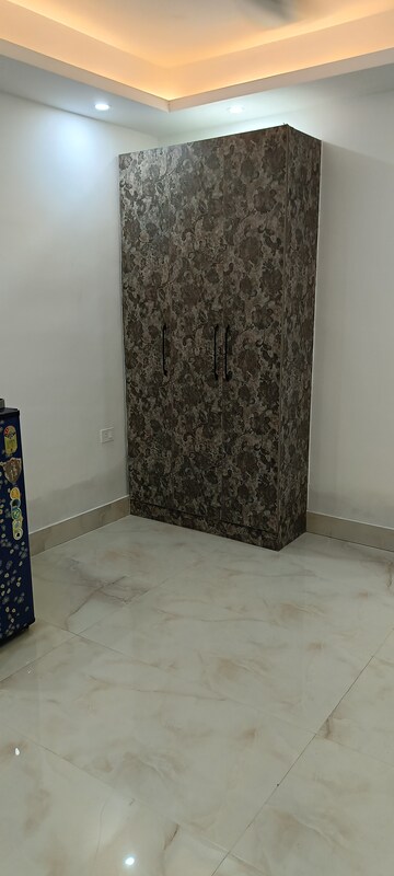 Bedroom in 3 BHK Builder Floor at Saket – for Rent