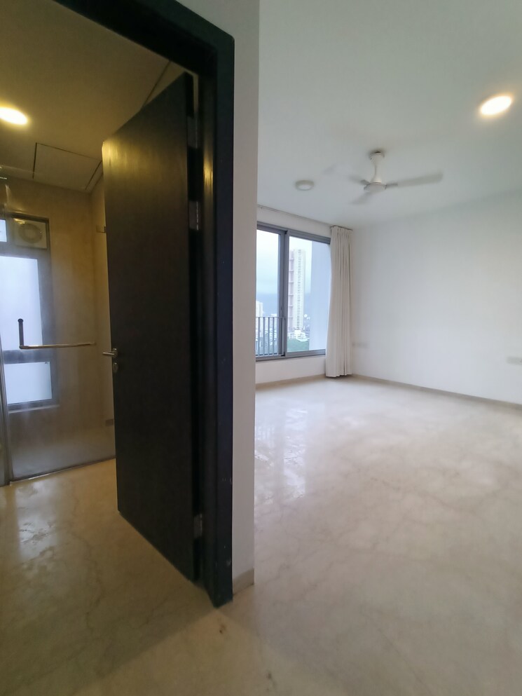 Room, oberoi-realty-esquire 3 Bedroom 1366 Sq.Ft. Apartment In Goregaon East Mumbai 9054640