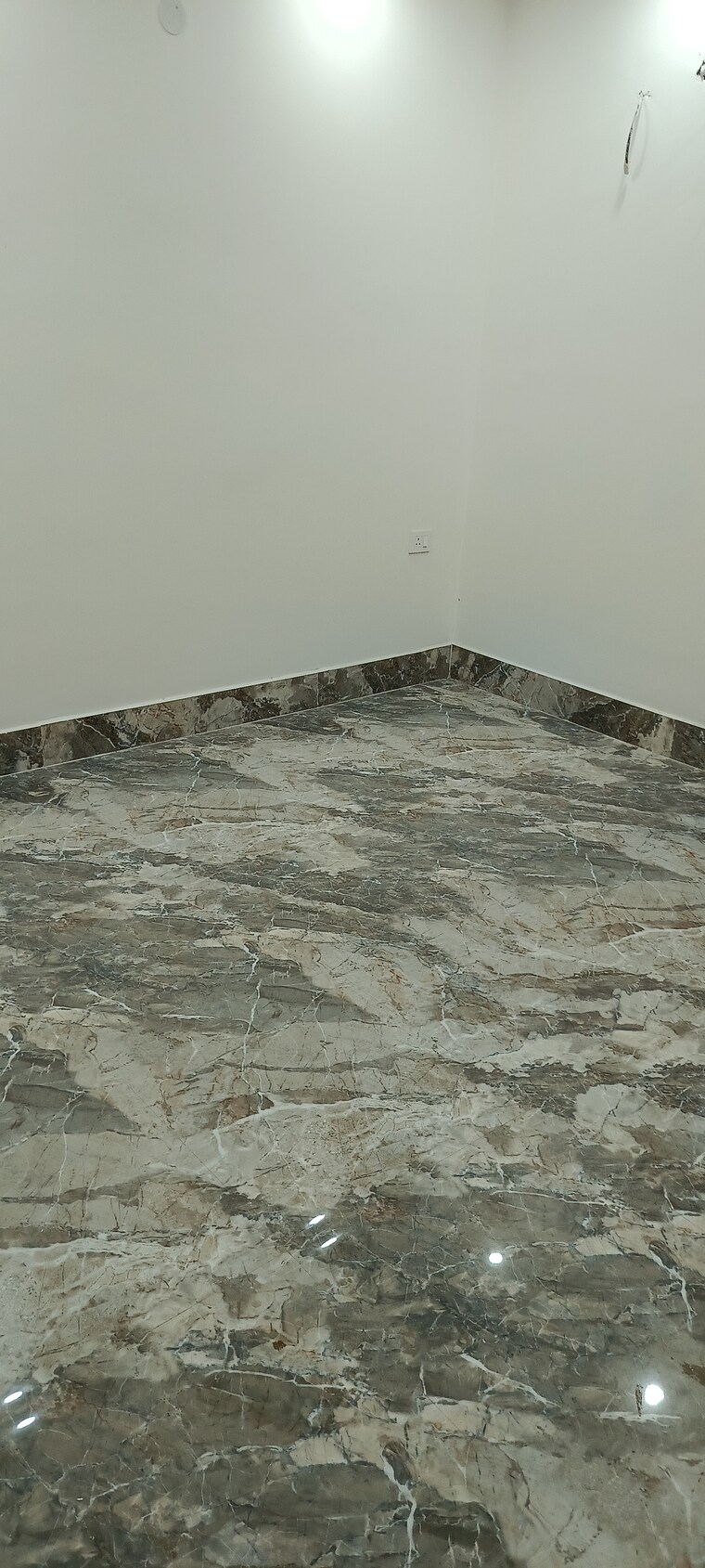 Room, saket 3 Bedroom 1400 Sq.Ft. Builder Floor In Saket Delhi 9054629