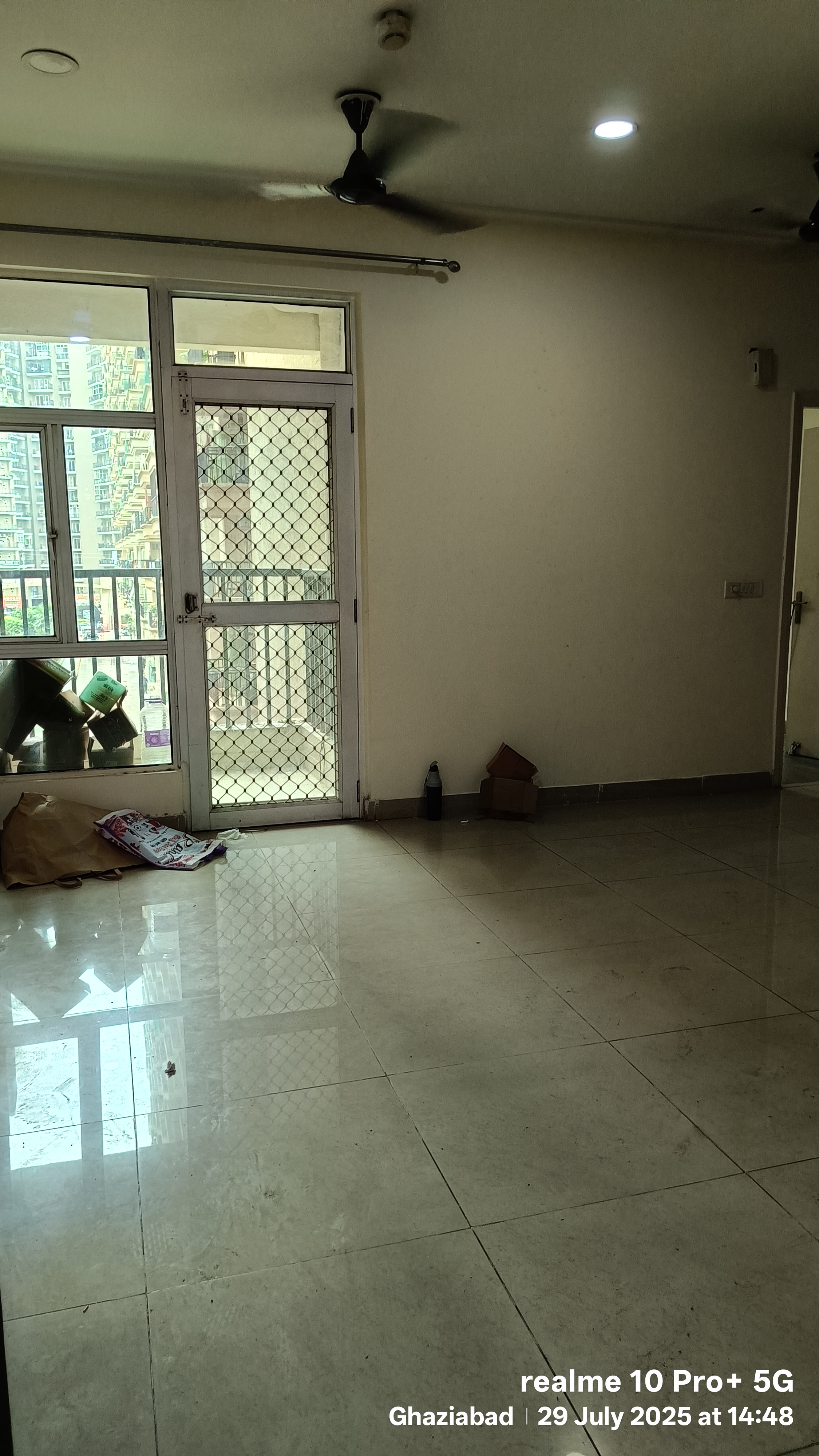 2 BHK + Pooja Room 1055 Sq.Ft. Apartment in Gaur City 2 - 12th Avenue