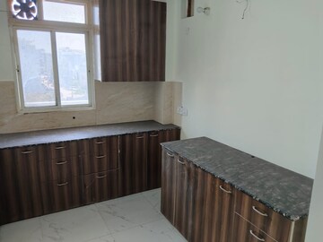 Kitchen in 3 BHK Builder Floor at Sector 57 – for Rent