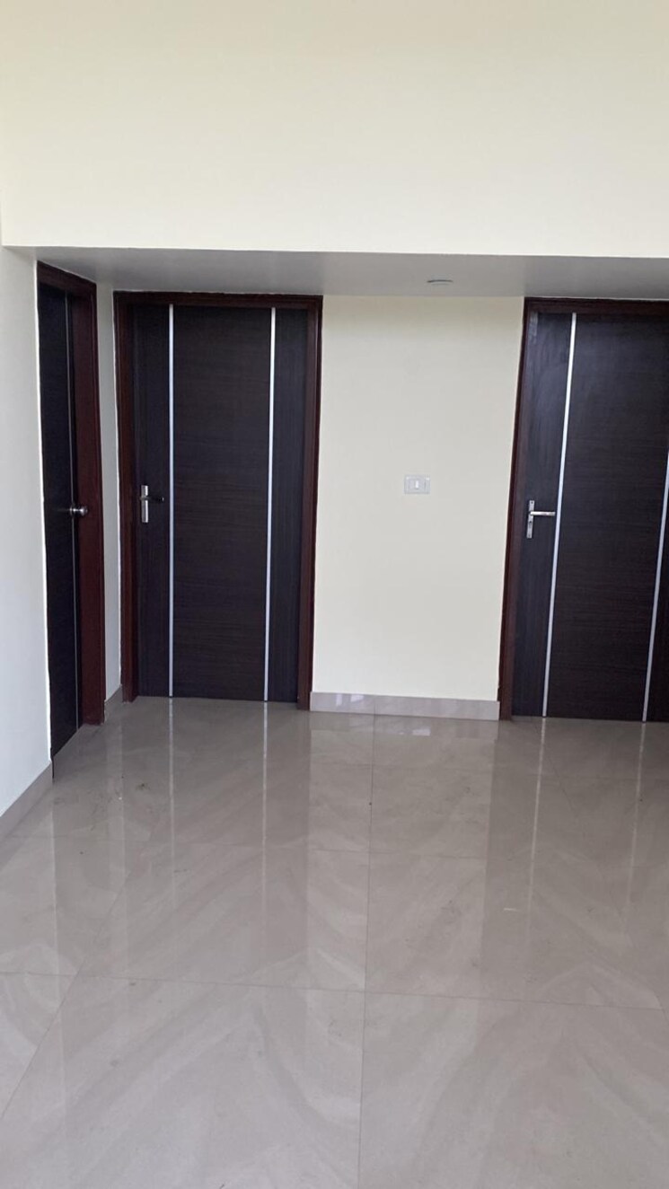 undefined, sector 26 2 Bedroom 1200 Sq.Ft. Independent House In Sector 26 Noida 9054667