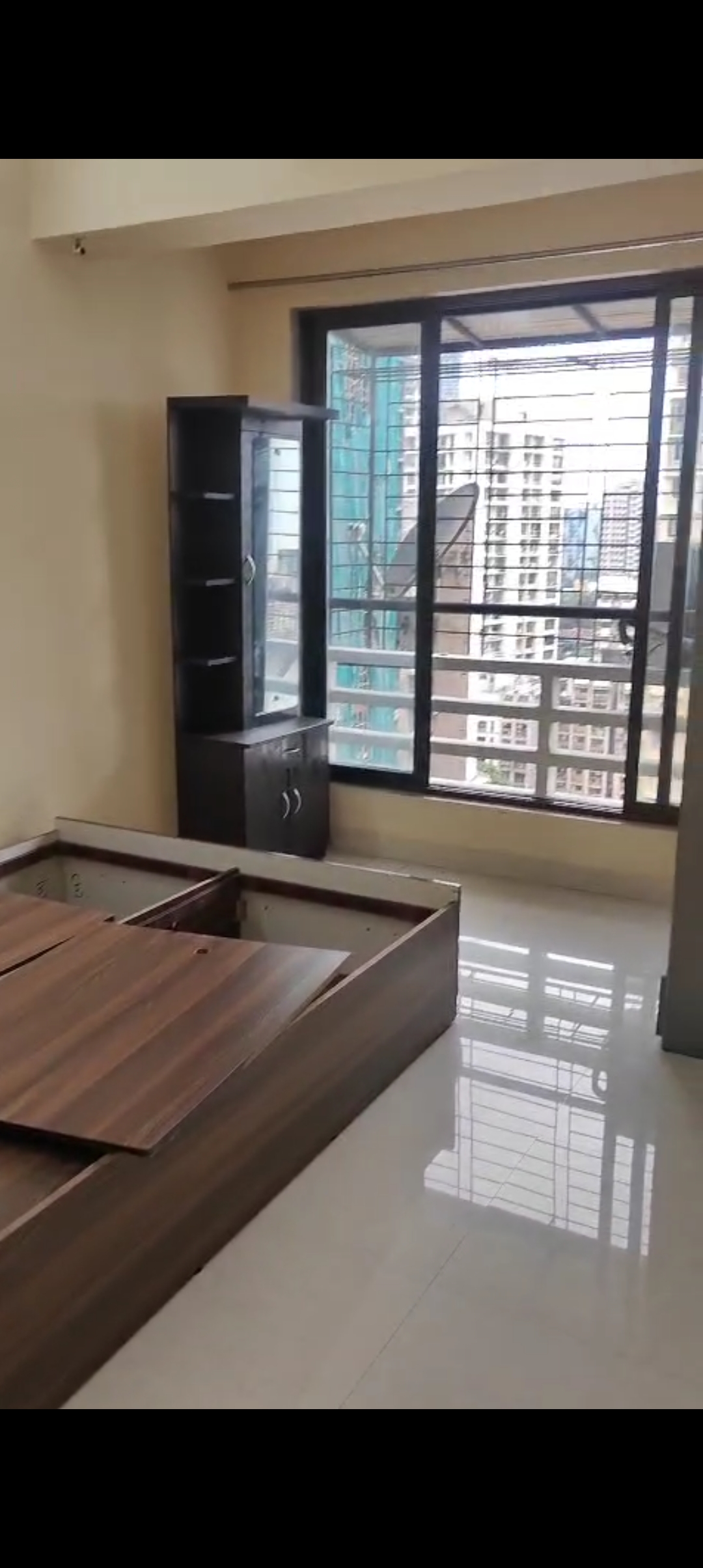 1 BHK + Study Room 320 Sq.Ft. Apartment in Kapila CHS