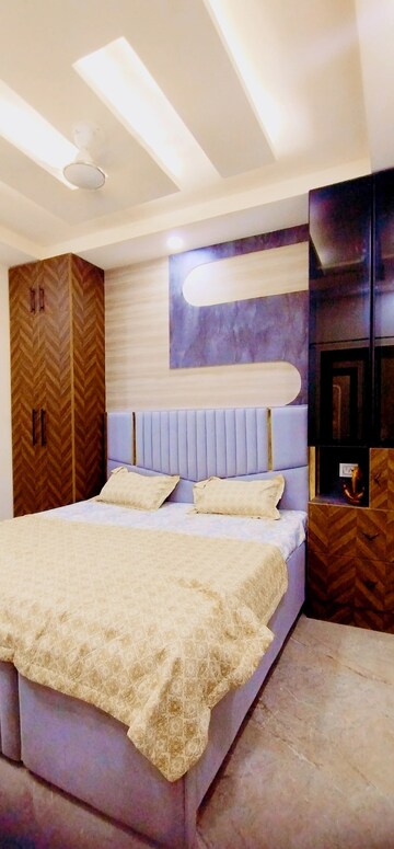 Bedroom in 3 BHK Builder Floor at Uttam Nagar – for Sale