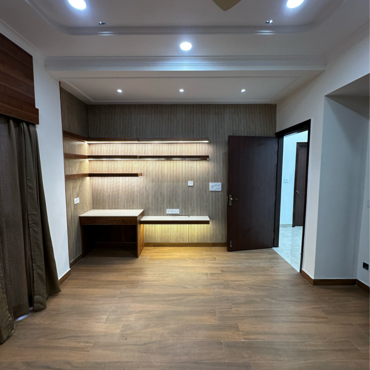  Parking, tdi-the-retreat 4 Bedroom 4500 Sq.Ft. Builder Floor In Sector 89 Faridabad 9054682