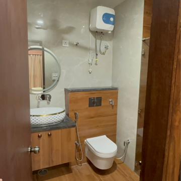 Bathroom in 4 BHK Builder Floor at TDI The Retreat, Sector 89 – for Sale